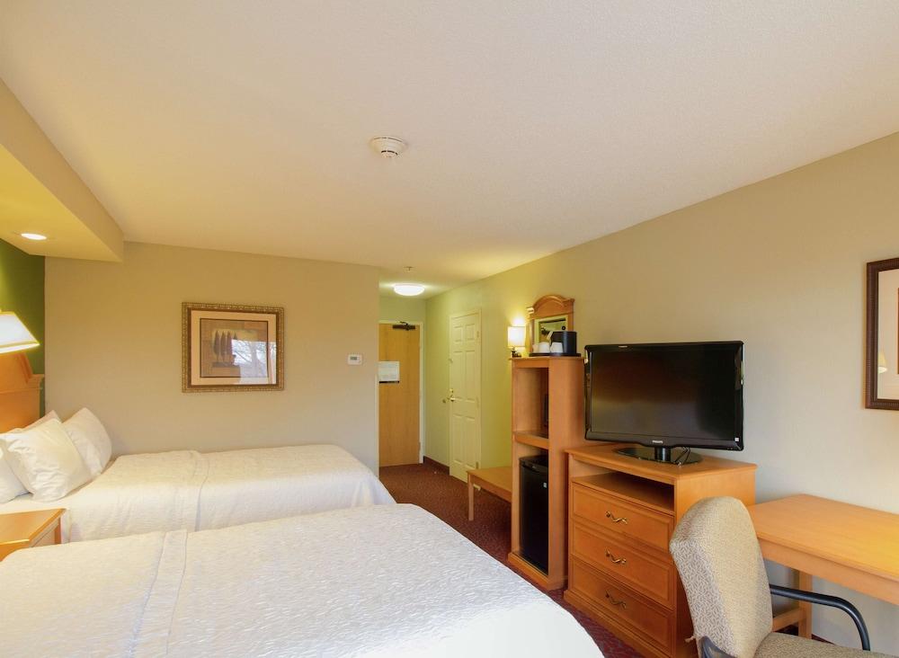 Hampton Inn Норфолк Екстер'єр фото