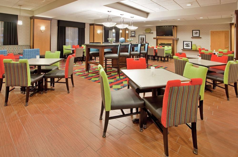 Hampton Inn Норфолк Екстер'єр фото